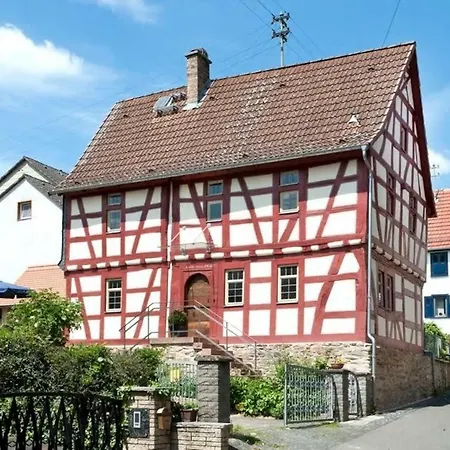 Ancient Frame House * ויסבאדן